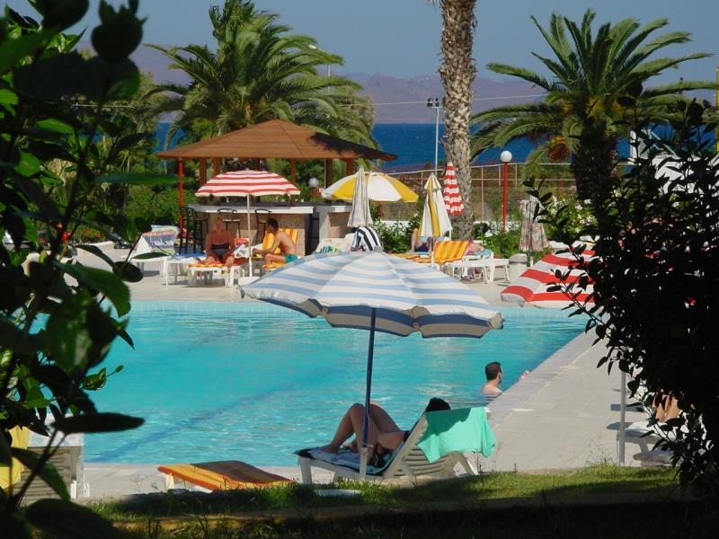 Niriides Beach Hotel Psalidi  Exterior photo