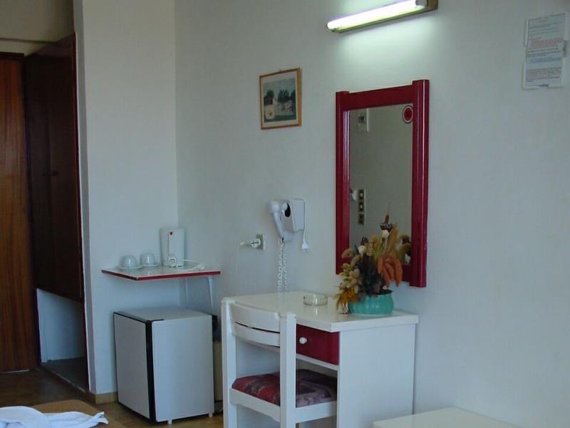 Niriides Beach Hotel Psalidi  Exterior photo