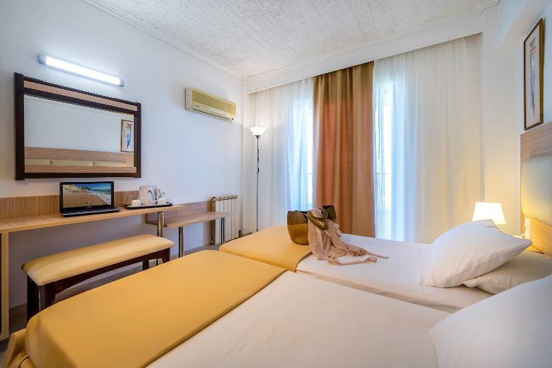 Niriides Beach Hotel Psalidi  Exterior photo